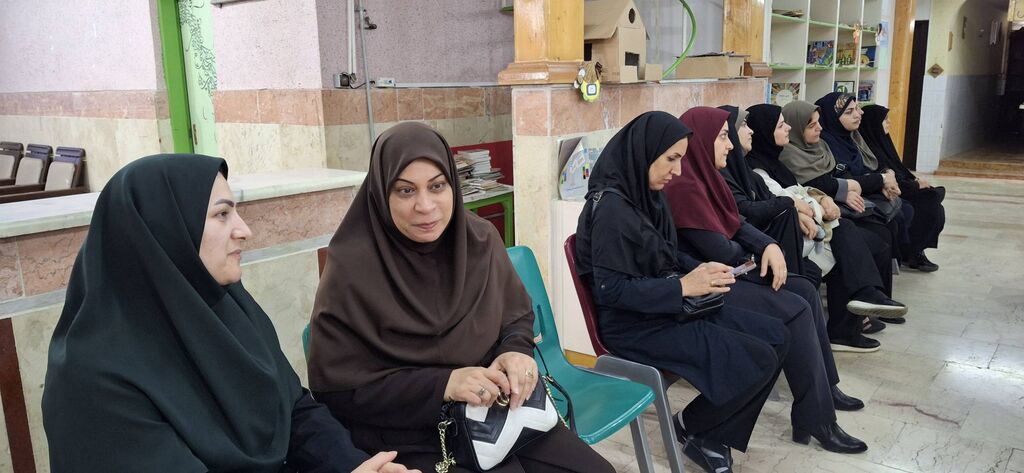 1345289-1 نمایشگاه کتابهای حسیلمسی ویژه کودکان با نیازهای ویژه در نوشهر برگزار شد