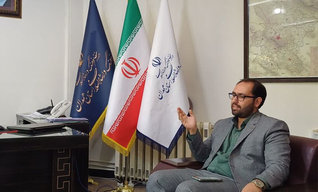 1345292-1 دیدار سرپرست کانون با مدیرکل ارشاد همدان در آستانه هفته ملی کودک