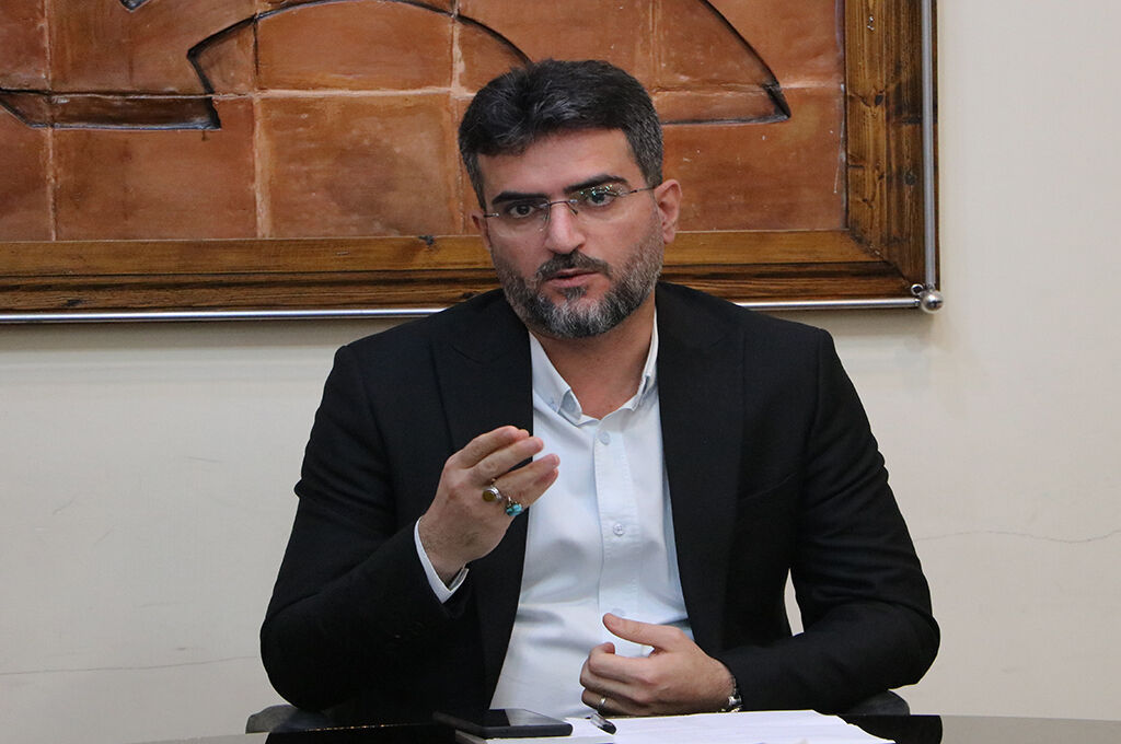 1345506-1 کودکان را دریابیم!