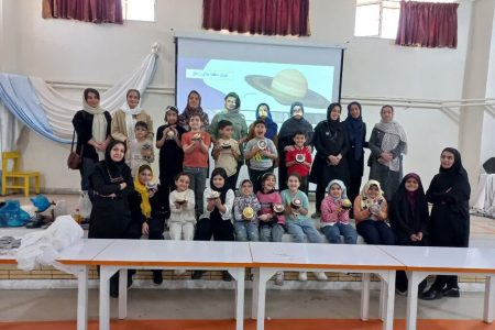 اجرای برنامه‌ زندگی در فضا در مراکز کانون همدان
