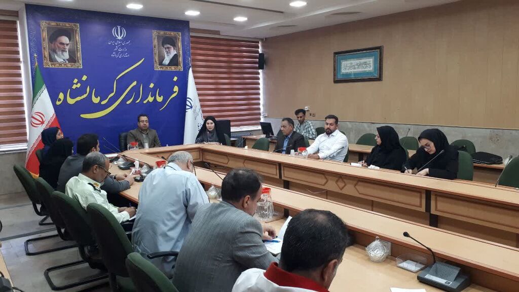 نشست هماهنگی و تبیین برنامه‌های هفته ملی کودک در فرمانداری کرمانشاه