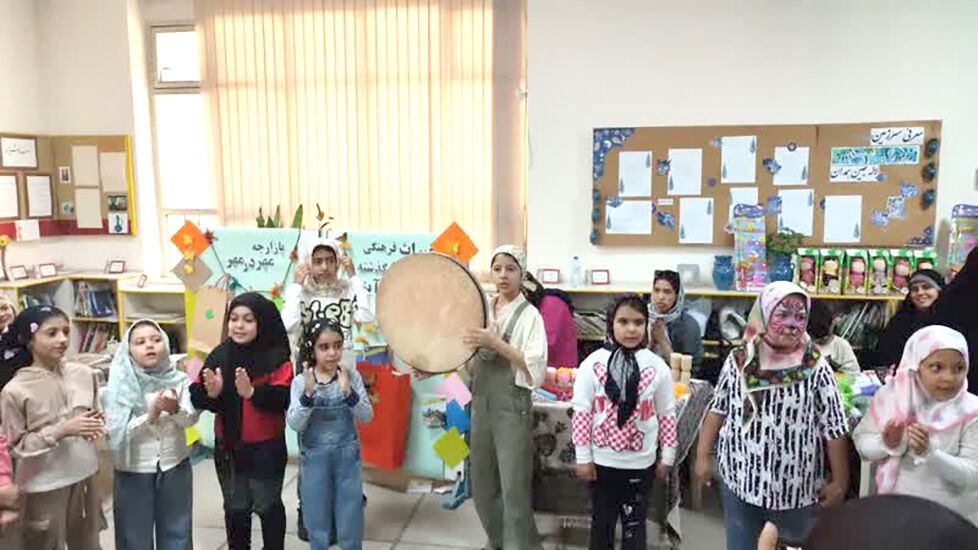 ویژه‌برنامه ایران جان در مرکز ۳۲ کانون تهران