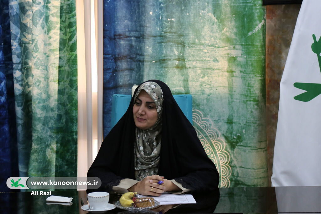 نشست مشترک مدیرکل کانون استان بوشهر با اعضای خانه مشارکت‌های مردمی