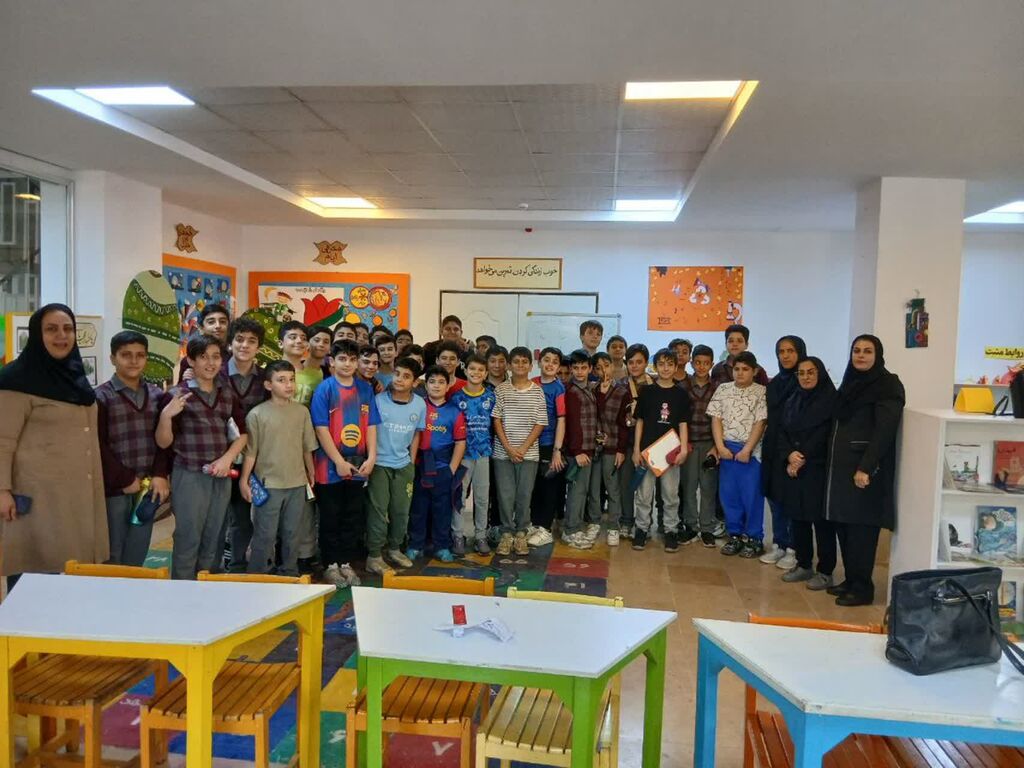 1346592-1 مراکز کانون البرز به استقبال هفتهی ملی کودک رفتند