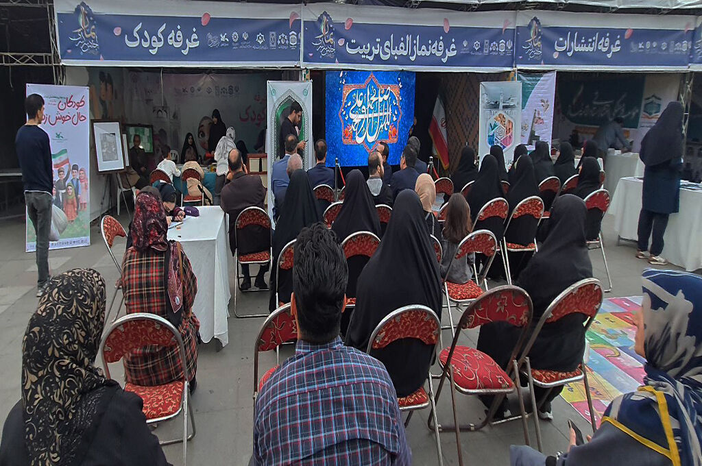 1346654-1 نقشآفرینی کانون گیلان در نمایشگاه دینی اجلاس سراسری نماز