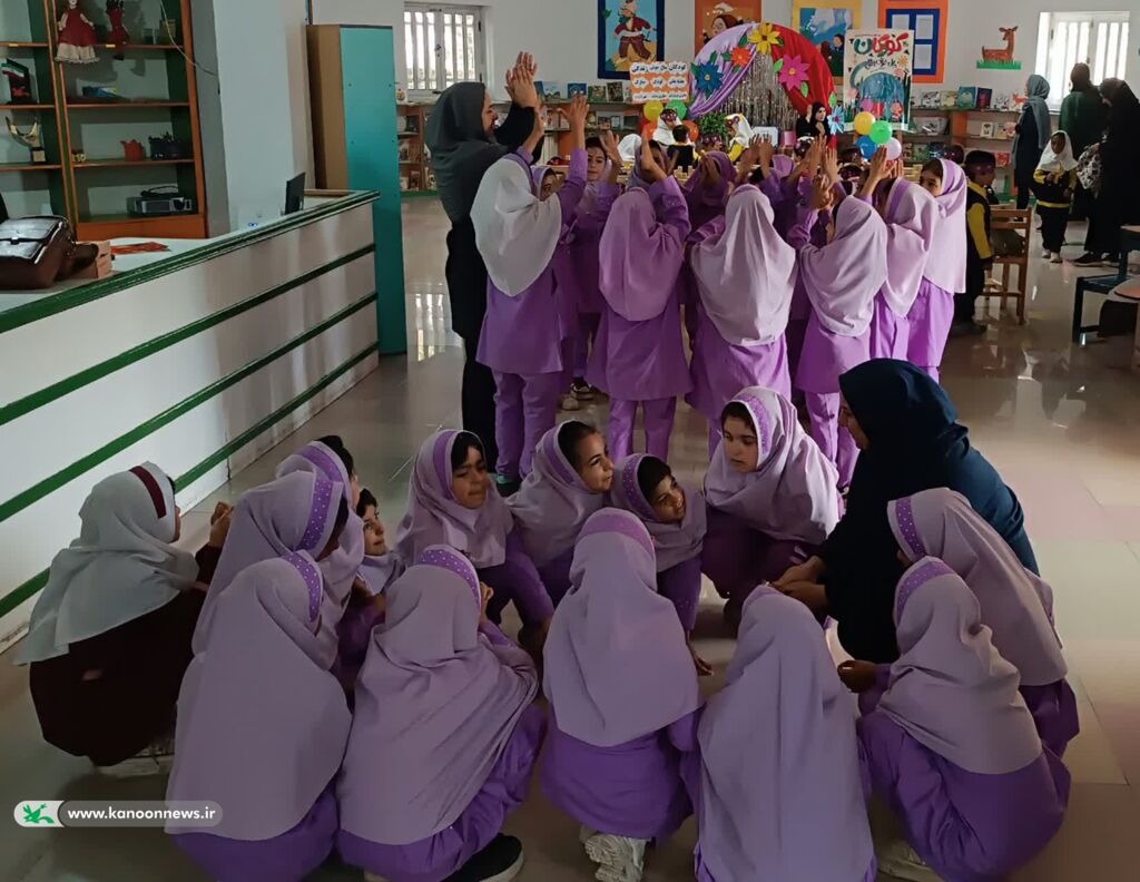 1347042-1 دلهای کوچک، رنگهای بزرگ؛ جشن «رنگ کودکی» در دلند برگزار شد