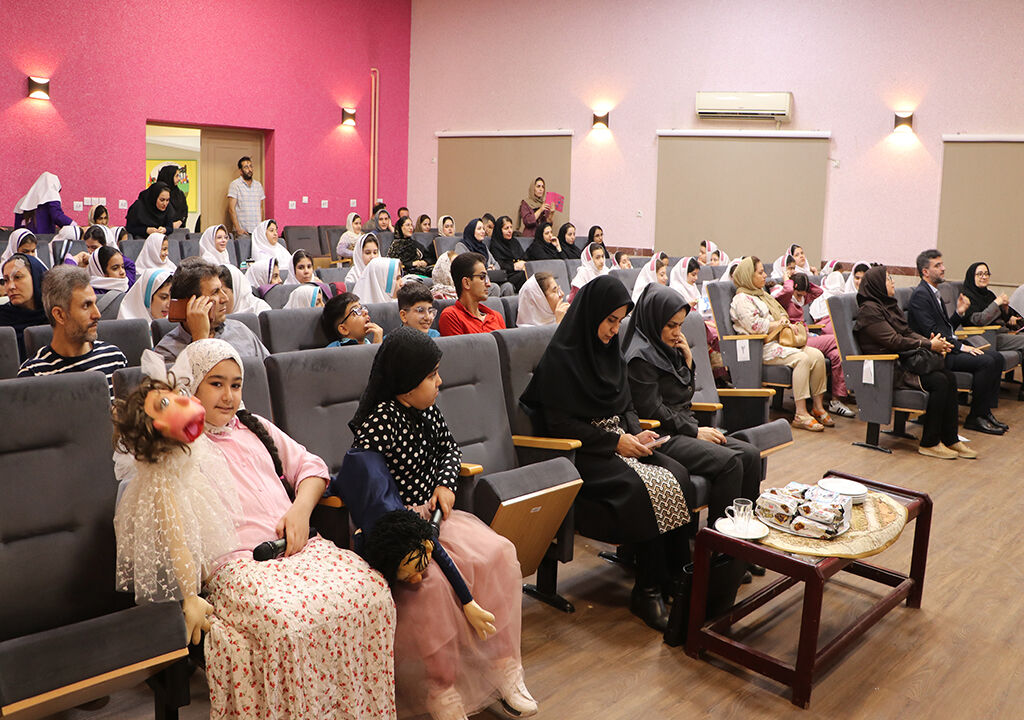 1347051-1 کتابهای حسی و لمسی به گیلان رسید