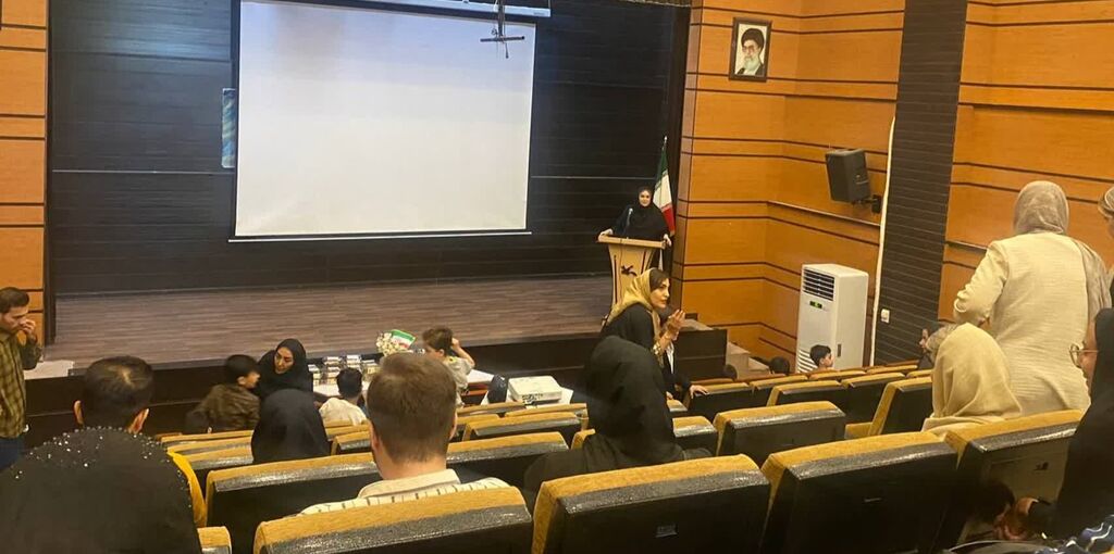 هفته ملی کودک در مرکز شماره ۴ کانون کرمانشاه با میزبانی «نوخوان‌ها» و خانواده‌ها آغاز شد
