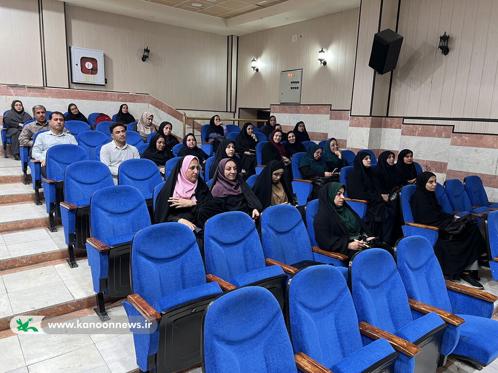 برگزاری کارگاه "رهبری تربیتی با رویکرد روان‌شناسی کودک" در بوشهر