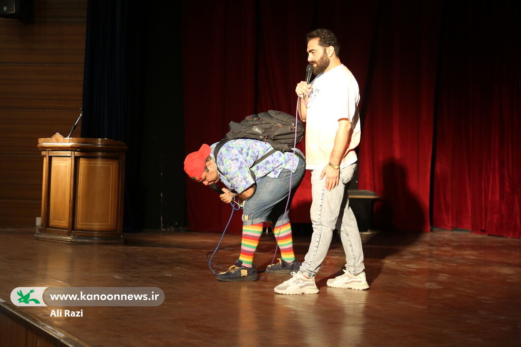 1348091-1 "جنگ شادی هزار لبخند" ویژه کودکان پیشدبستانی در بوشهر برگزار شد