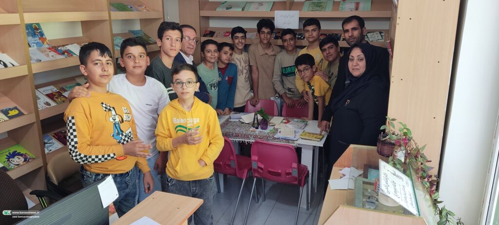 1348117-1 پرواز سیمرغ بر فراز دیار شعر و اندیشه