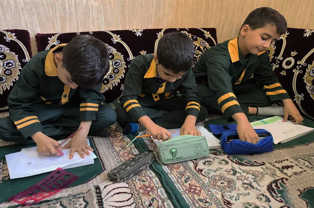 امدادگران فرهنگی به روستای لیلاکوه لنگرود رسیدند