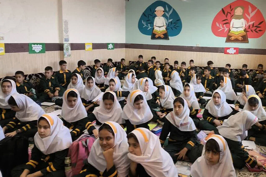 امدادگران فرهنگی به روستای لیلاکوه لنگرود رسیدند