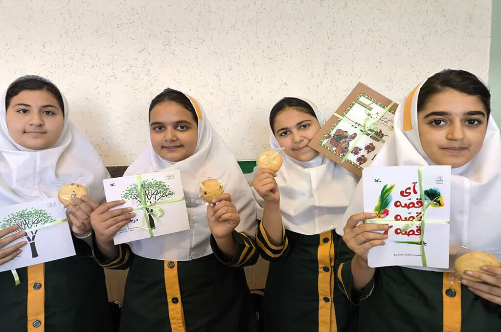 امدادگران فرهنگی به روستای لیلاکوه لنگرود رسیدند