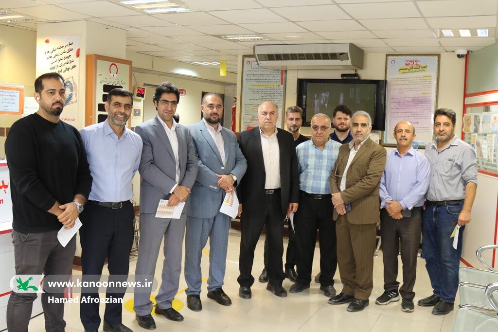 1348453-1 کارکنان کانون پرورش فکری مازندران با اهدای خون، روز جهانی کودک را گرامی داشتند