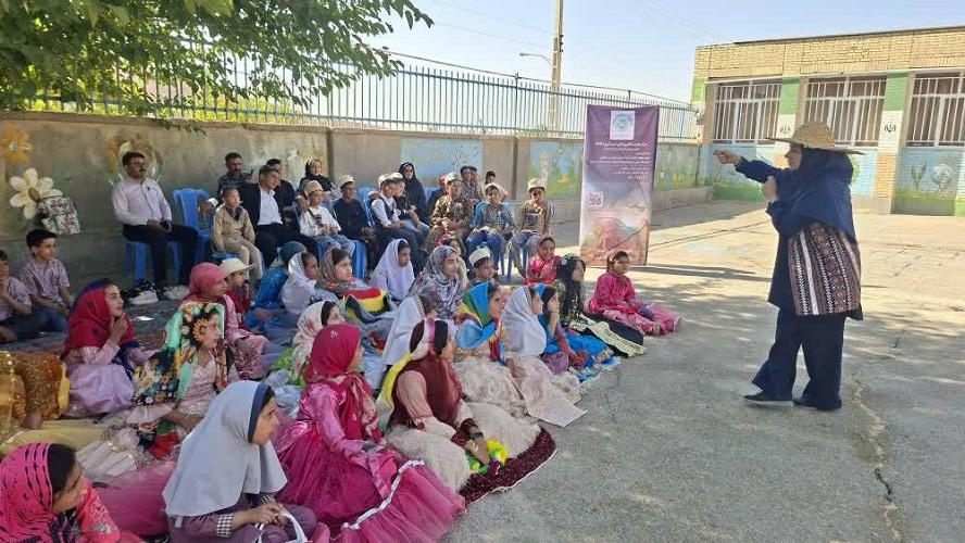 شکوه قصه و شادی در روز جهانی کودک در مناطق عشایری و روستایی سمیرم