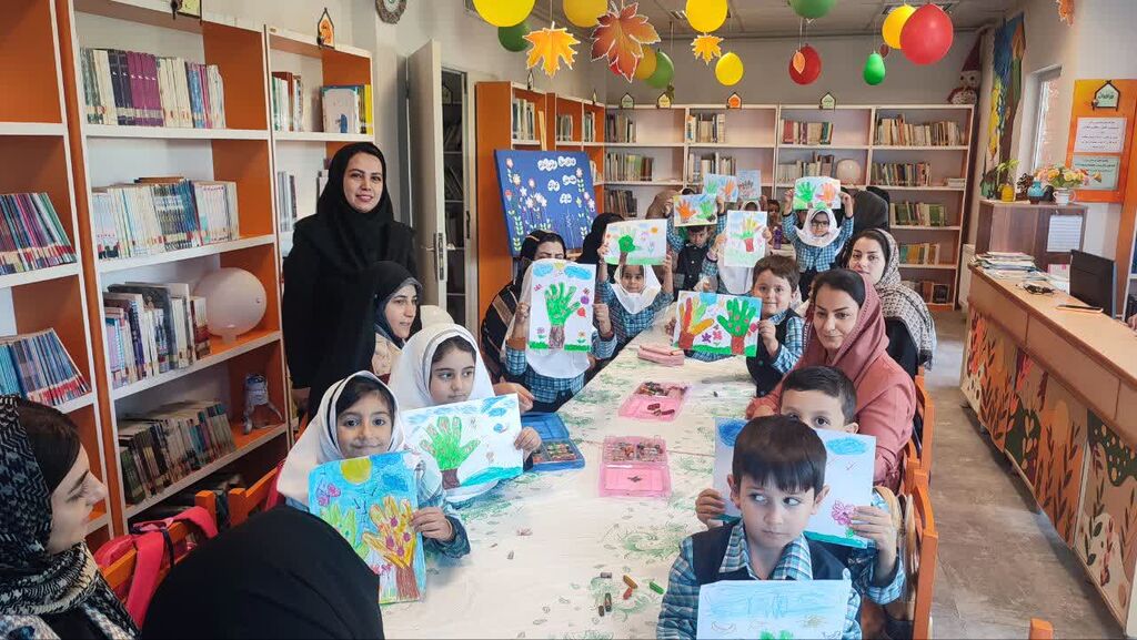 از «تور همدان‌گردی» تا کارگاه نقاشی«مادر و کودک»