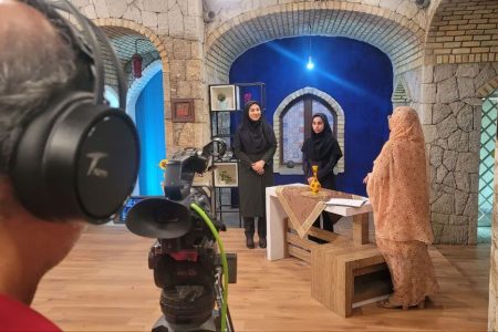 حضور کارشناس مسئول فرهنگی هنری و ادبی و عضو برگزیده کانون هرمزگان در برنامه” سر پناه”