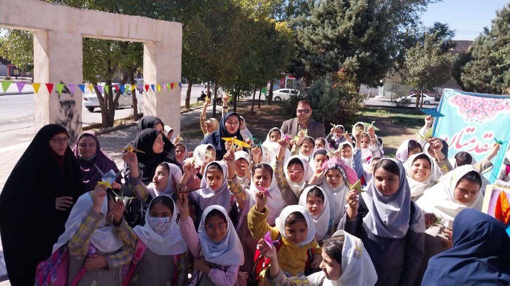 1349217-1 جشن آغاز هفته ملی کودک در نیشابور