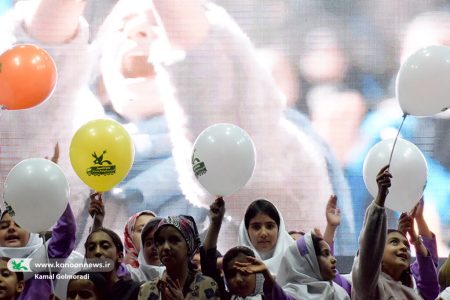 شاپورآباد الیگودرز آخرین ایستگاه تماشاخانه سیار درلرستان