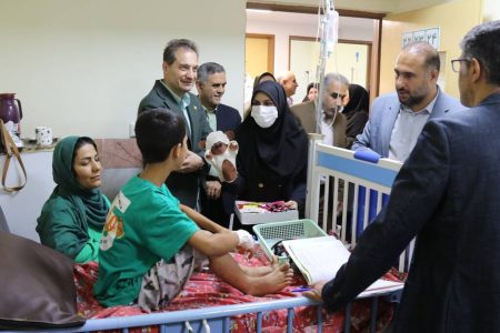 لبخند شادی بر لبان کودکان بیمارستان بوعلی‌سینا ساری شکوفا شد