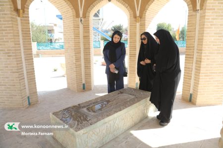 ادای احترام به پدر ادبیات کودک و نوجوان ایران صورت گرفت