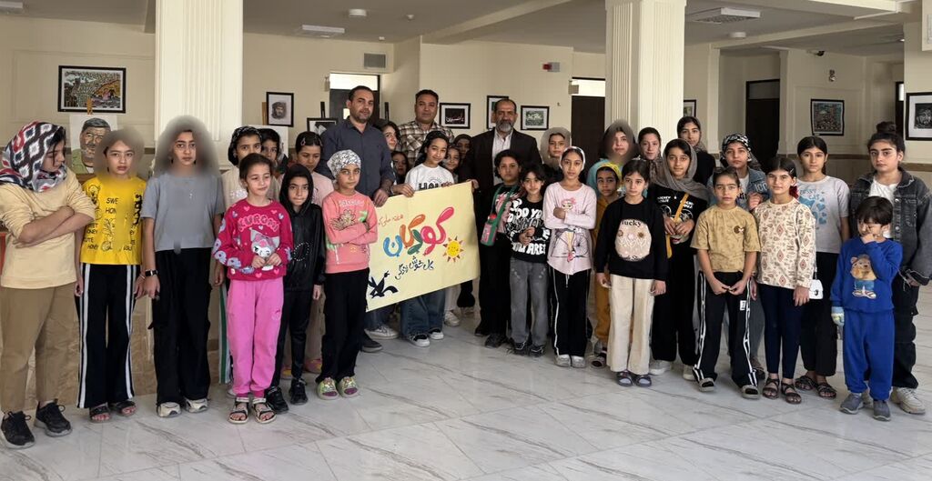 نمایشگاه تجسمی مرکز شماره ۳ اسلام‌آباد غرب در هفته ملی کودک