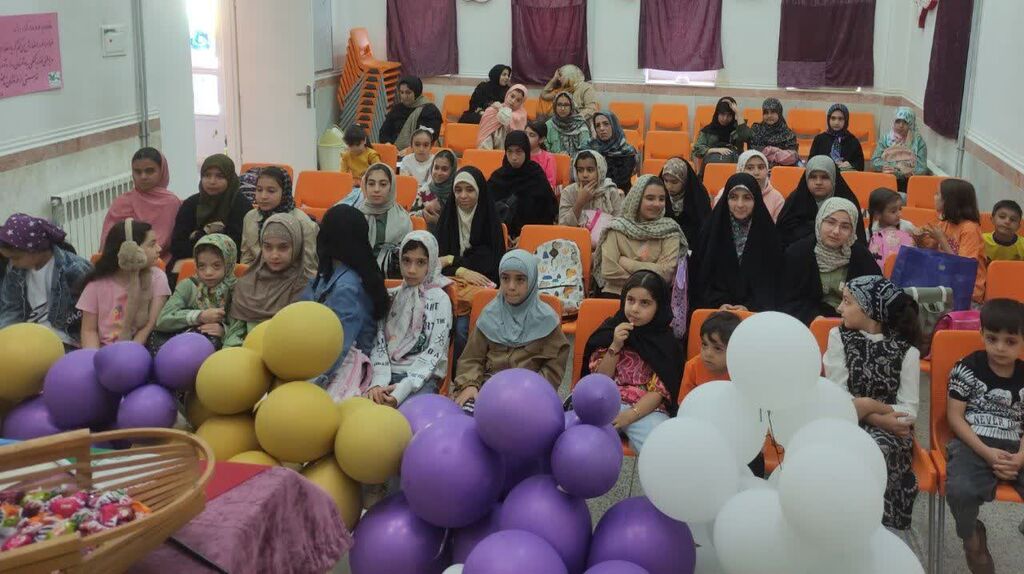 1350169-1 ساخت قایقهای صمود با دستان کودکانه