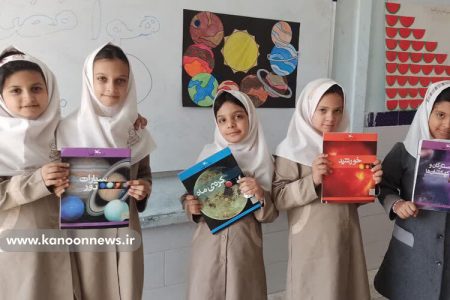 کودکان ابرکوهی یک روز هیجان انگیز خیالی زندگی در فضا را تجربه کردند