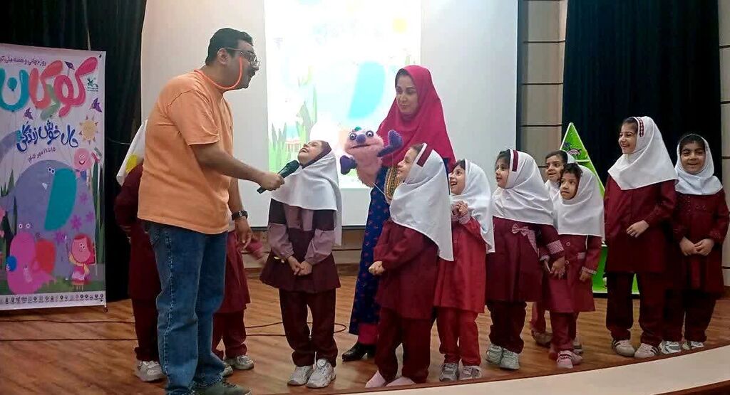 1350930-1 هفته ملی کودک در هرمزگان با پویش گسترده قصهگویی در سراسر استان گرامی داشته شد