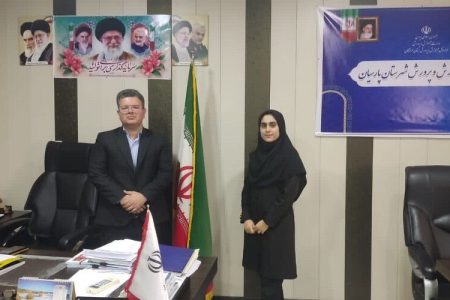 دیدار مسئول مرکز پارسیان با مدیر آموزش و پرورش این شهرستان