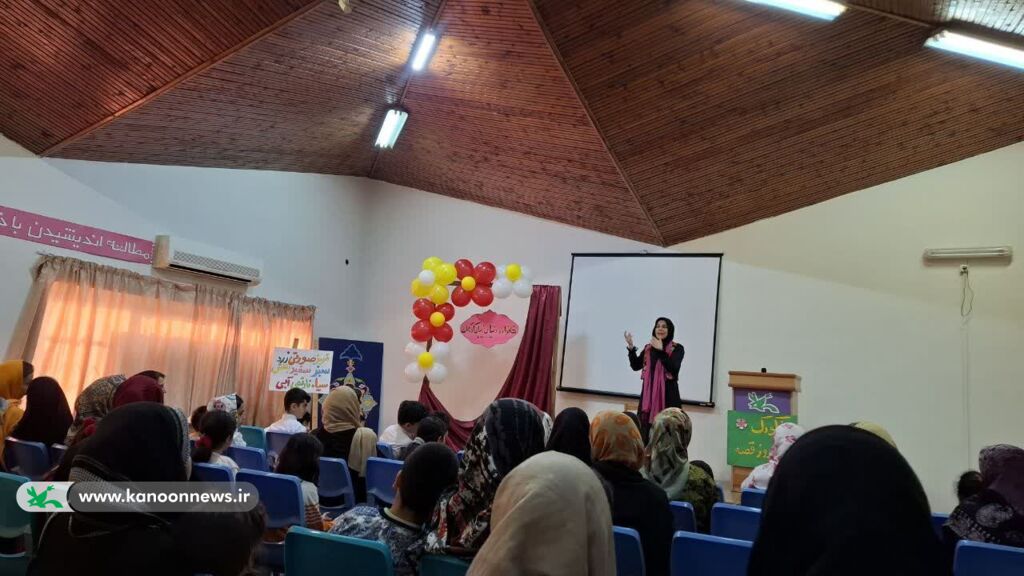 1351062-1 «روز کودک، روز قصه» در گلستان