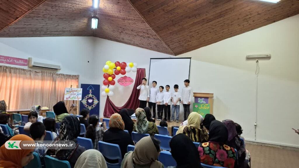 1351063-1 «روز کودک، روز قصه» در گلستان