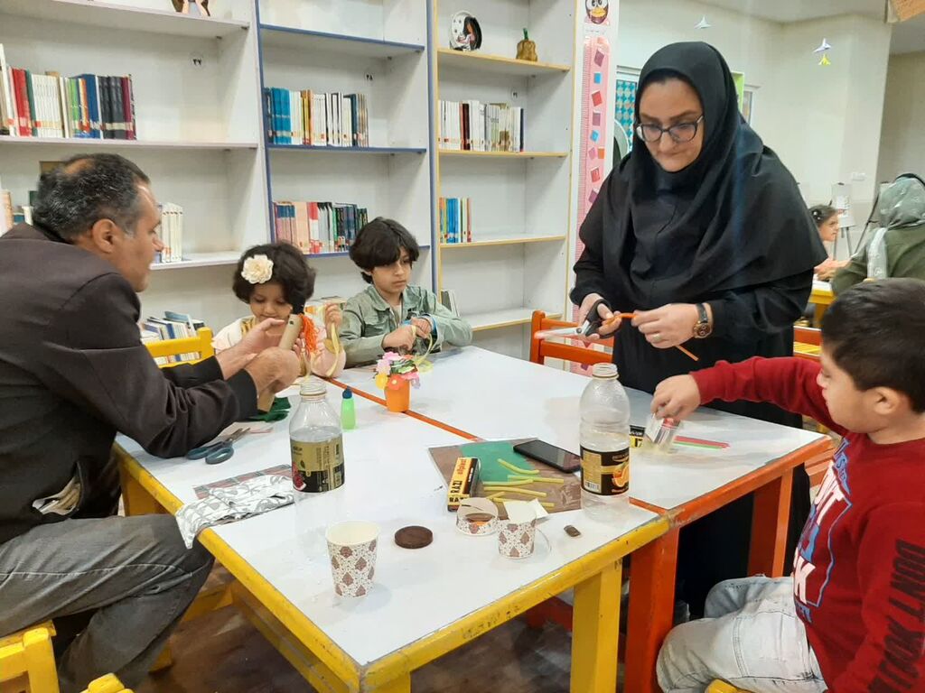 1351220-1 پیوند خلاقیت و محیط زیست در هفته ملی کودک