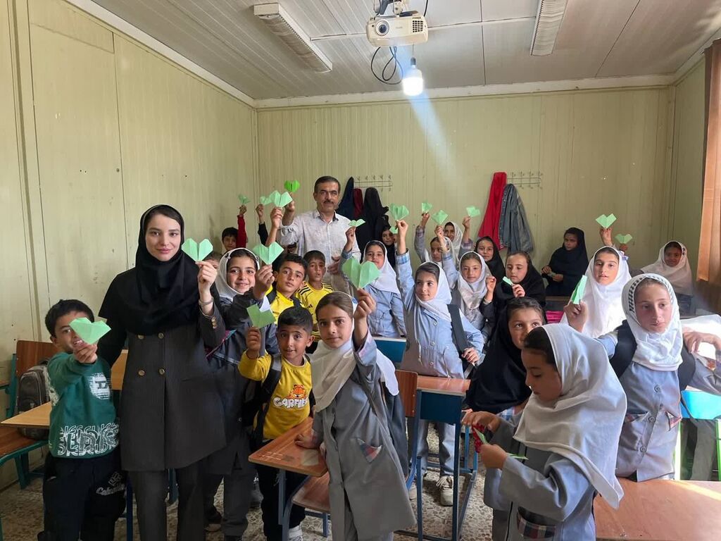 دانش‌آموزان عشایری با «قول‌های سبز کودکی» حافظ محیط زیست شدند