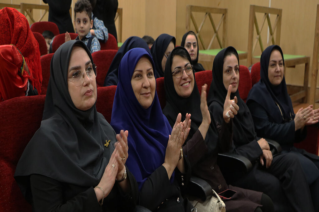 روایت تصویری«جشن نوخوان ها» در کانون رشت روایت تصویری«جشن نوخوان ها» در کانون رشت