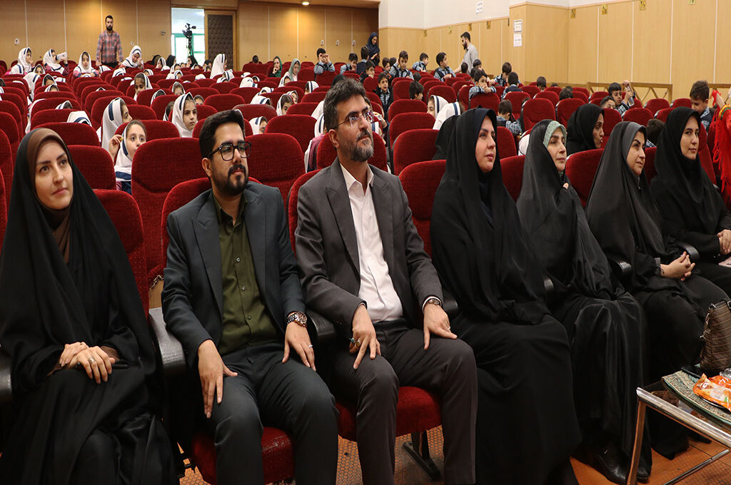 روایت تصویری«جشن نوخوان ها» در کانون رشت روایت تصویری«جشن نوخوان ها» در کانون رشت