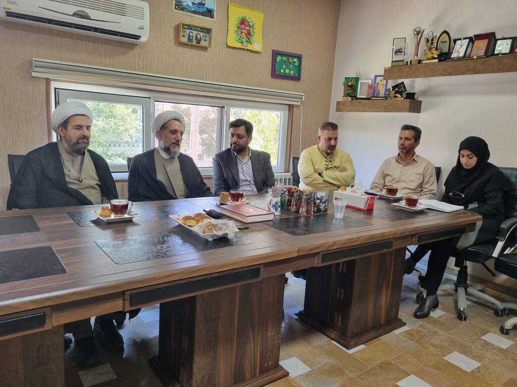 1351643-1 کودکان به فطرت الهی نزدیکترند