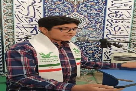 قرائت بیانیه هفته ملی کودک در نماز جمعه شهرهای محلات خنداب ساوه زاویه کمیجان