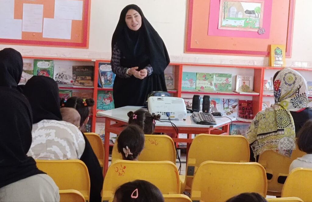 1352111-1 بازگشایی کودکستان دارا و سارا در مرکز شماره ۱۲ کانون کرمانشاه