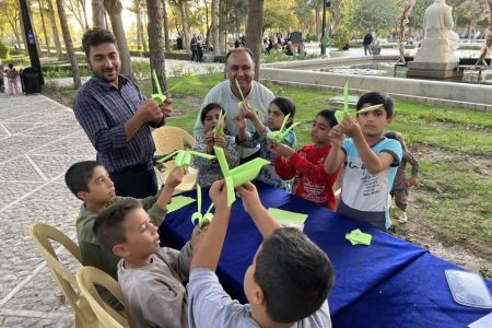 هفته ملی کودک در آرامگاه فردوسی