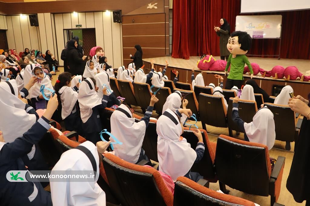 1352403-1 آغاز بهکار رسمی پیشدبستانی «دارا و سارا» در کانون پرورش فکری گلستان