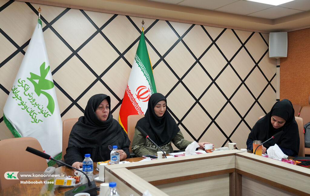 1352760-1 فقدان آموزش رسمی صلح در ایران برای کاهش خشونت