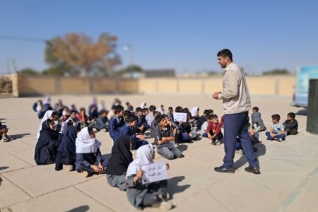 روزی به رنگ قصه