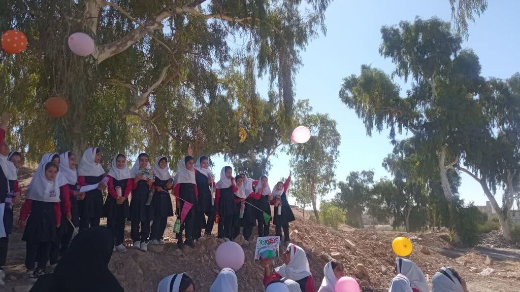 1352837-1 کانون قصرشیرین روزی خاص را برای کودکان ساخت