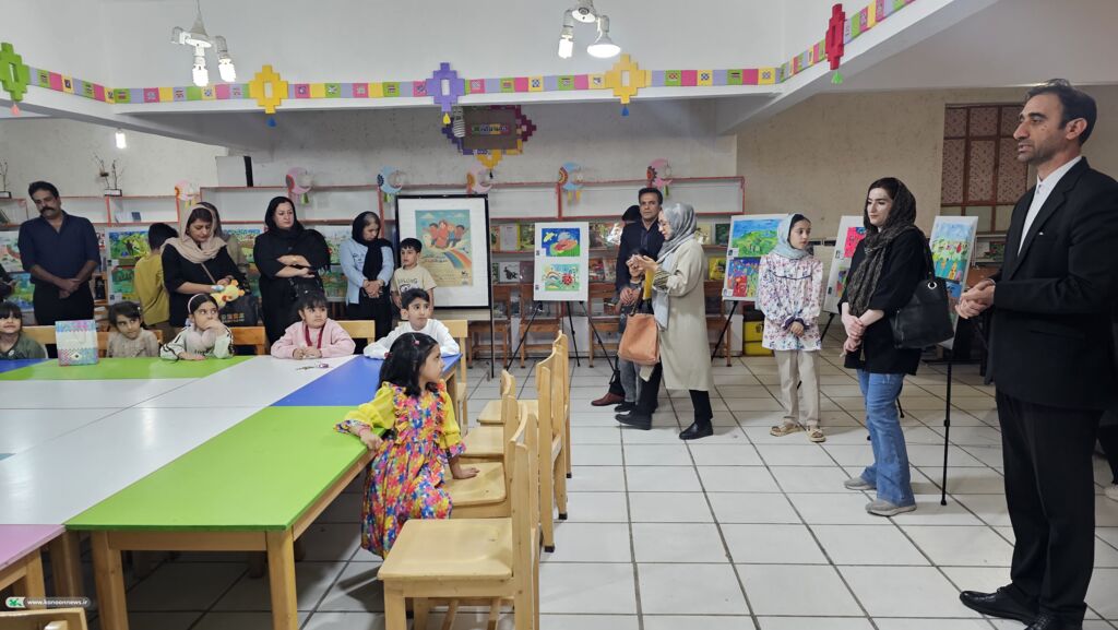 1353177-1 برپایی نمایشگاه نقاشی «نقش و رنگ کودکی» در یاسوج