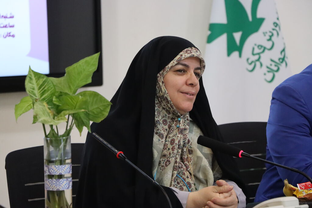 1353198-1 اختتامیه جشنواره ادبی هنری فرزندان ایران در کانون استان تهران