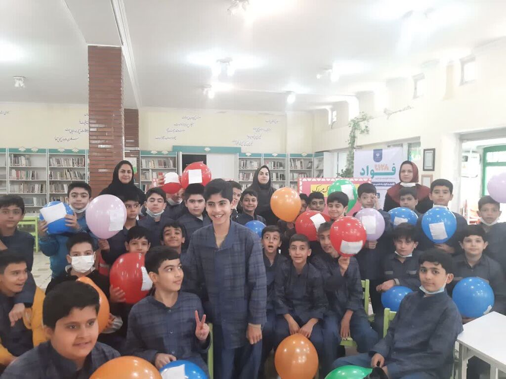 1354375-1 حضور کارشناسان فرهنگی و سلامت در مراکز کانون البرز