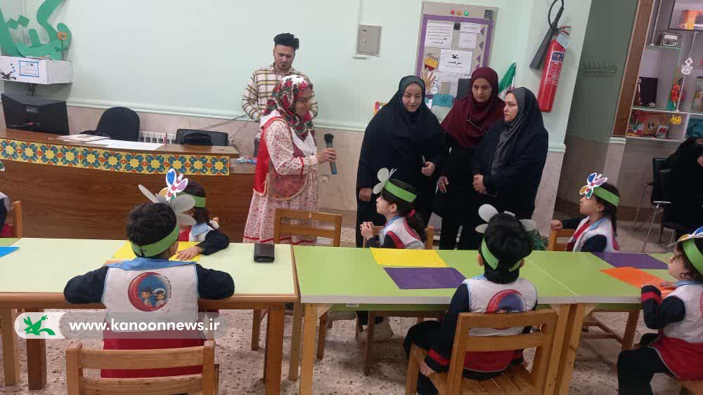 1354380-1 ویژهبرنامه «کودکان، رنگ و شادی زندگی» در کردکوی برگزار شد