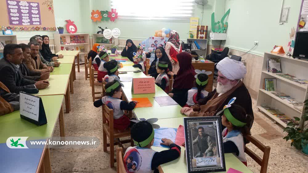 1354382-1 ویژهبرنامه «کودکان، رنگ و شادی زندگی» در کردکوی برگزار شد